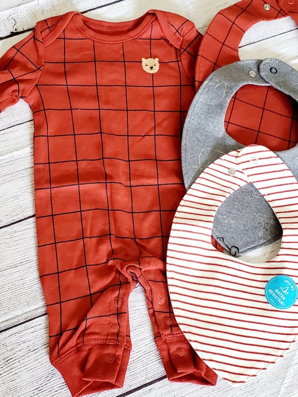Carter's Baby Boy Bear One Piece with 3 Bibs  Size 3 mos  New without Tags